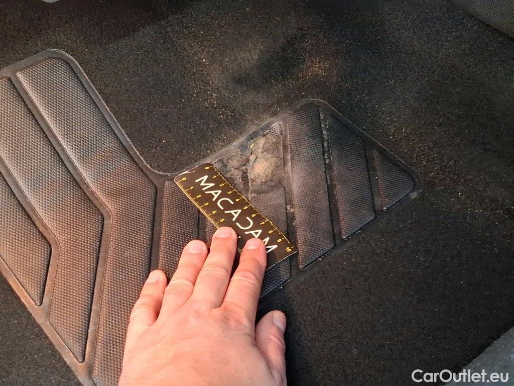  Peugeot  308  Allure 1.2 PureTech 130CV BVA8 E6d #28