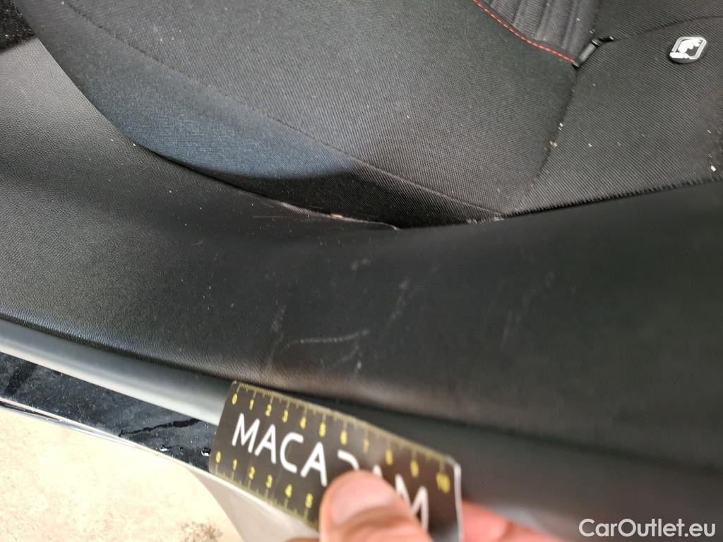  Peugeot  2008  Active Business 1.5 HDi 110CV BVM6 E6d #8