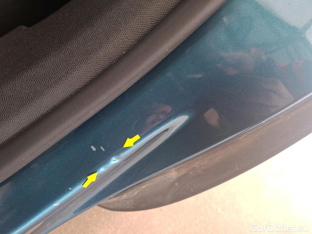  Peugeot  5008  Allure Business 1.5 HDi 130CV BVA8 E6 #37