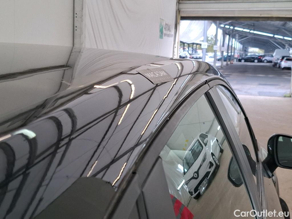  Renault  Captur  II Business 1.3 TCe 140CV BVA7 E6d #15