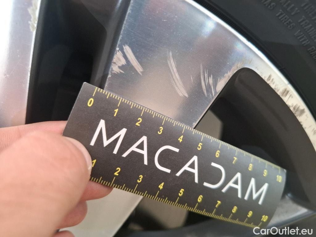  Peugeot  3008  Allure 1.5 HDi 130CV BVA8 E6d #42