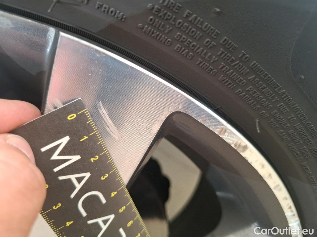  Peugeot  3008  Allure 1.5 HDi 130CV BVA8 E6d #43