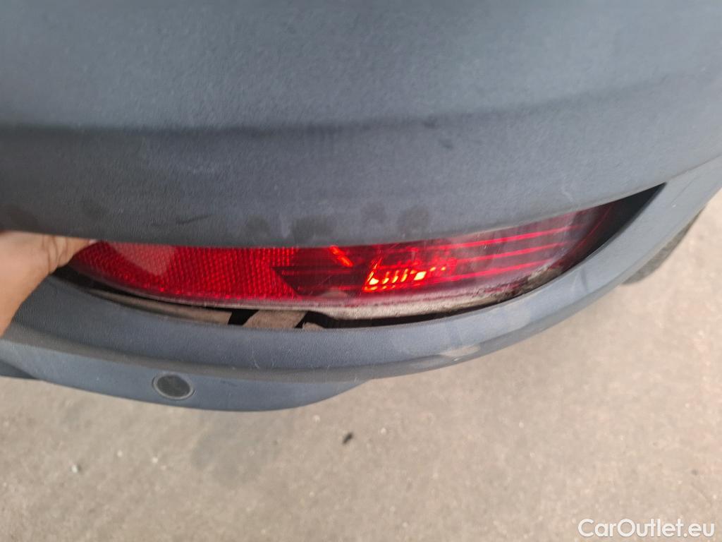  Peugeot  5008  Allure Business 1.5 HDi 130CV BVA8 E6 #75