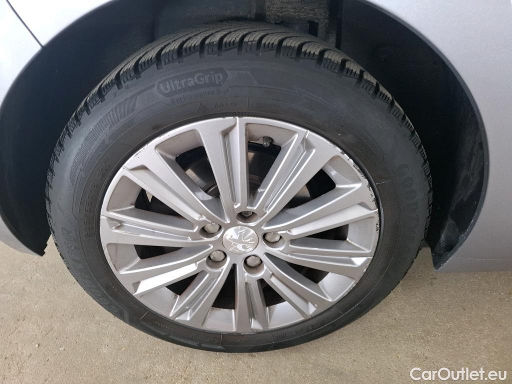  Peugeot  308  Allure 1.2 PureTech 130CV BVA8 E6d #9