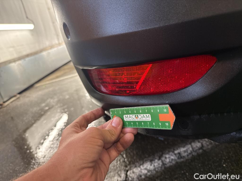  Peugeot  5008  Allure Pack 1.5 HDi 130CV BVA8 7 Sieges E6d #2