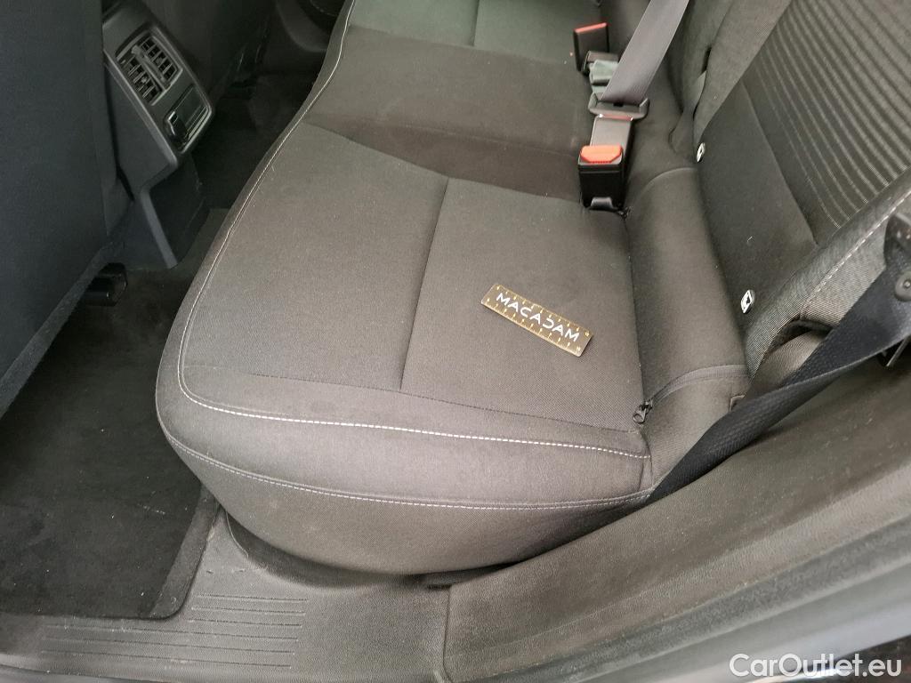  Renault  Captur  II Business 1.3 TCe 140CV BVA7 E6d #13