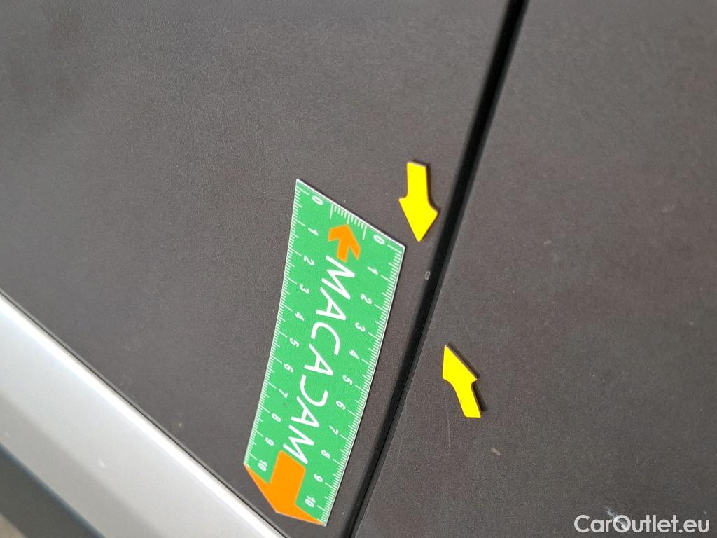  Peugeot  2008  Allure Business 1.5 HDi 100CV BVM6 E6d #45