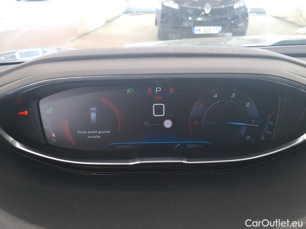  Peugeot  5008  Allure Business 1.5 HDi 130CV BVA8 E6 #84