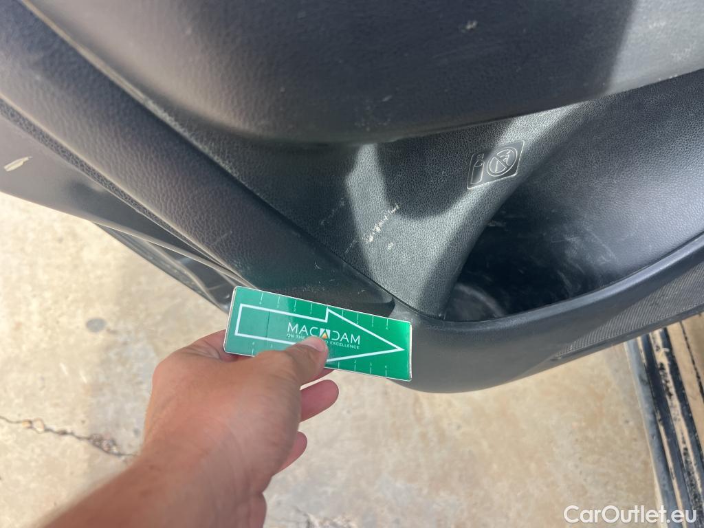  Mitsubishi  L200 MITSUBISHI  / 2019 / 4P / pickup doble cabina D/C 220 DI-D M-Pro #46