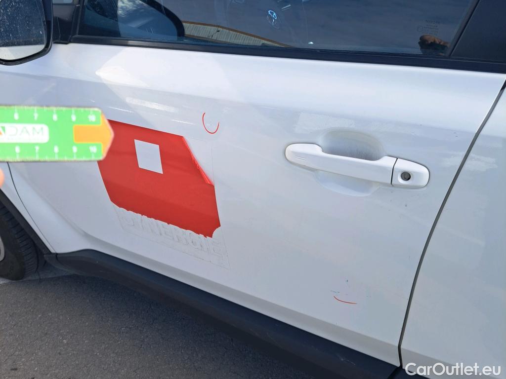  Toyota  C-HR TOYOTA  / 2019 / 5P / todoterreno 1.8 125H Active #25