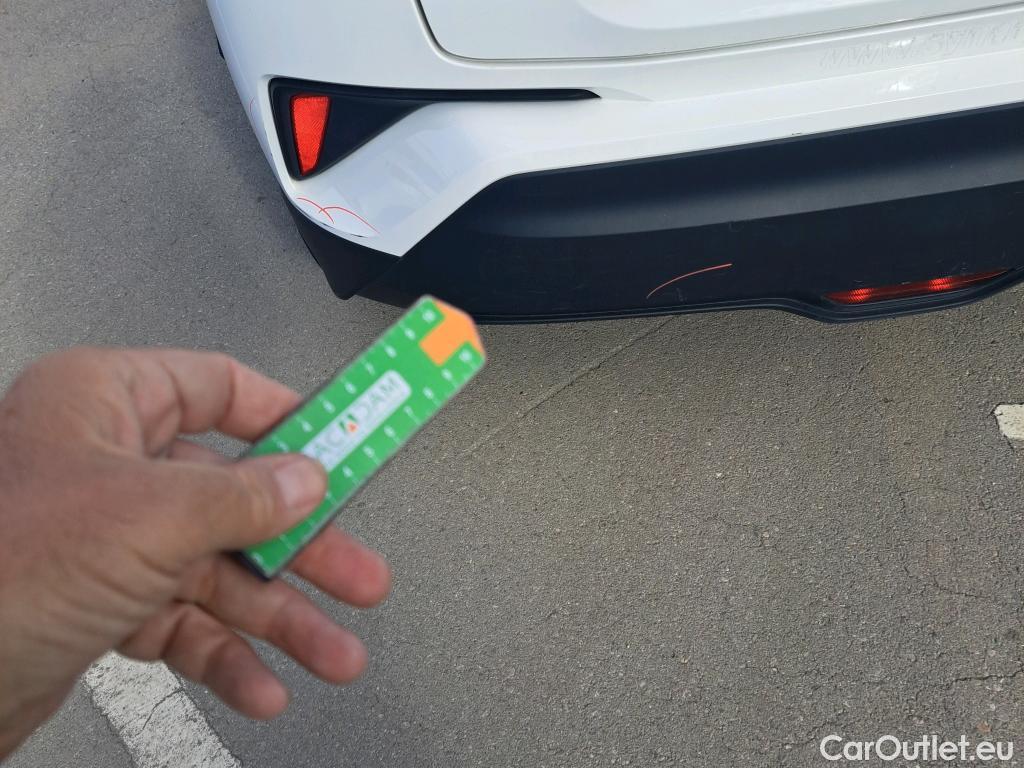  Toyota  C-HR TOYOTA  / 2019 / 5P / todoterreno 1.8 125H Active #22