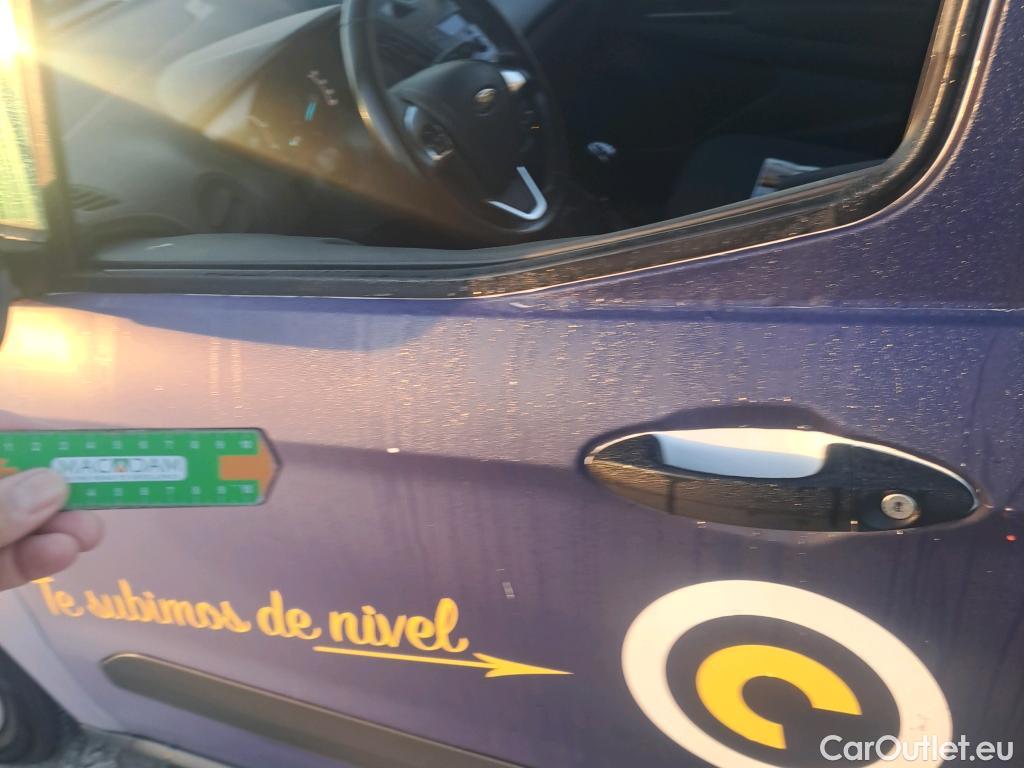  Ford  Transit FORD  Courier/2014/4P/furgón der.turis Van 1.5 TDCi 56kW Trend #8