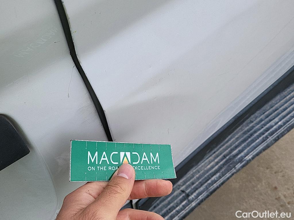  Citroen  Jumper CITROEN  / 2014 / 4P / furgón BlueHDi 88KW (120CV) Furgón 35L2H2 #32