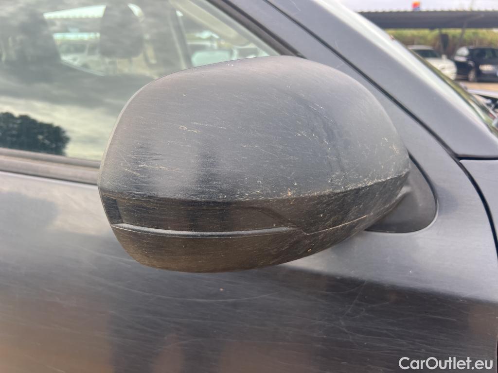  Mitsubishi  L200 MITSUBISHI  / 2019 / 4P / pickup doble cabina D/C 220 DI-D M-Pro #61