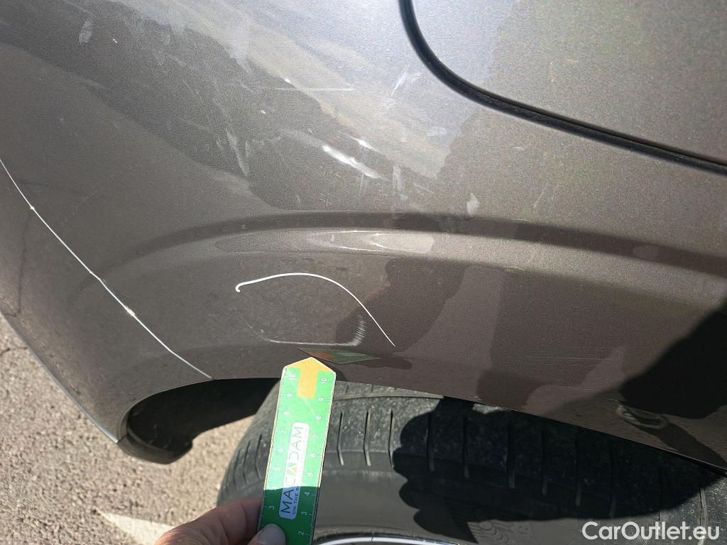  Volvo  XC60 VOLVO  / 2017 / 5P / todoterreno 2.0 T6 AWD Recharge Inscription Exp Auto #17