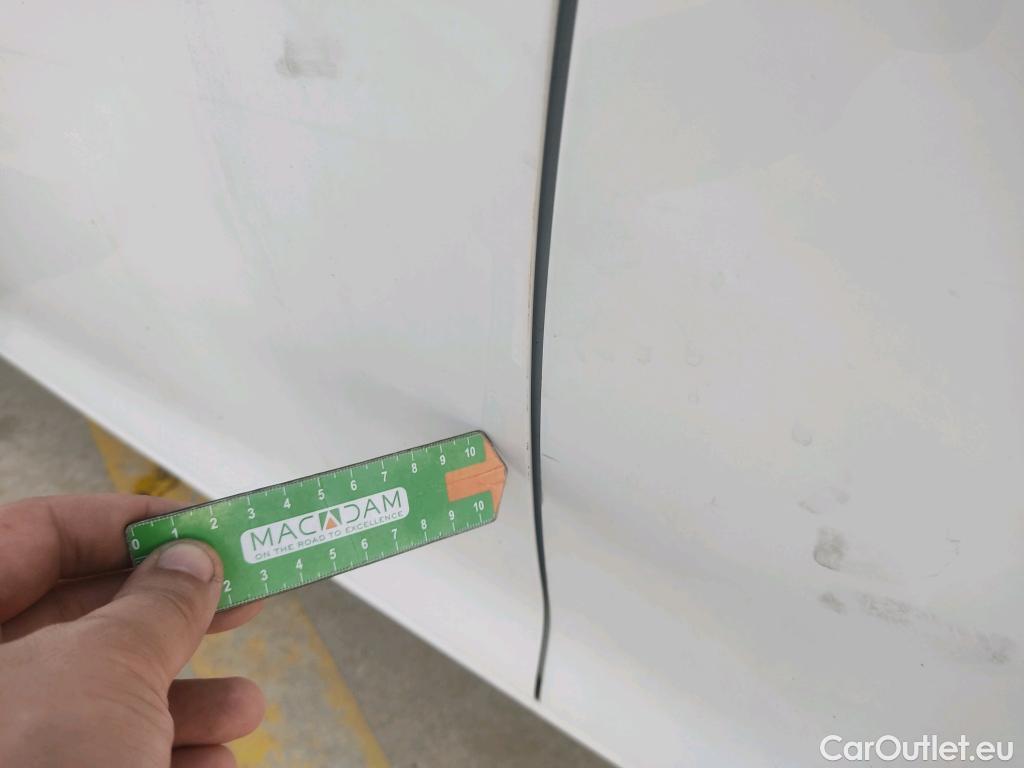  Opel  Corsa OPEL  1.2T XHL 74kW (100CV) Elegance #25