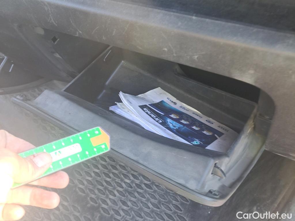  Iveco  Daily IVECO  / 2019 / 4P / combi 35S 14H V 4100/H2 16H M3 #32