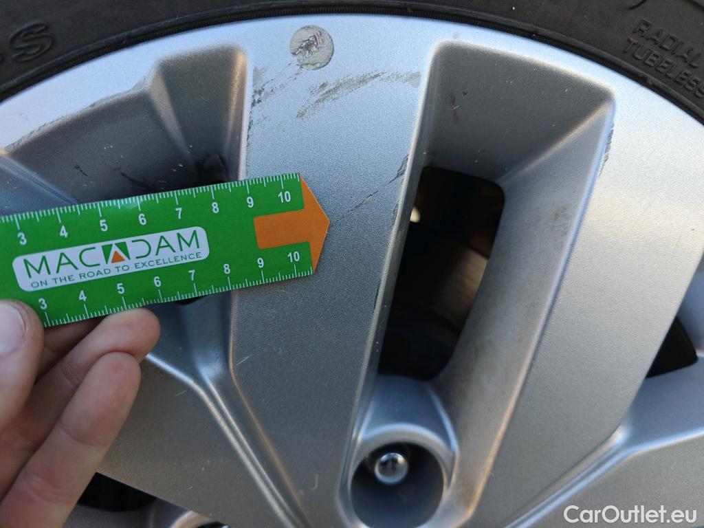  Land Rover  Discovery SSANGYONG Musso / 2022 / 4P / pickup doble cabina Sports D22DTR 4x4 Pro (AC2) #52