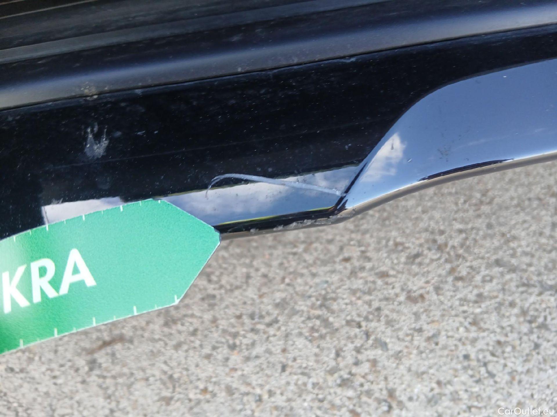  Mercedes  GLB Clase   200 d (247.612)AMG AMG Line 150CV AT8 E6d #63