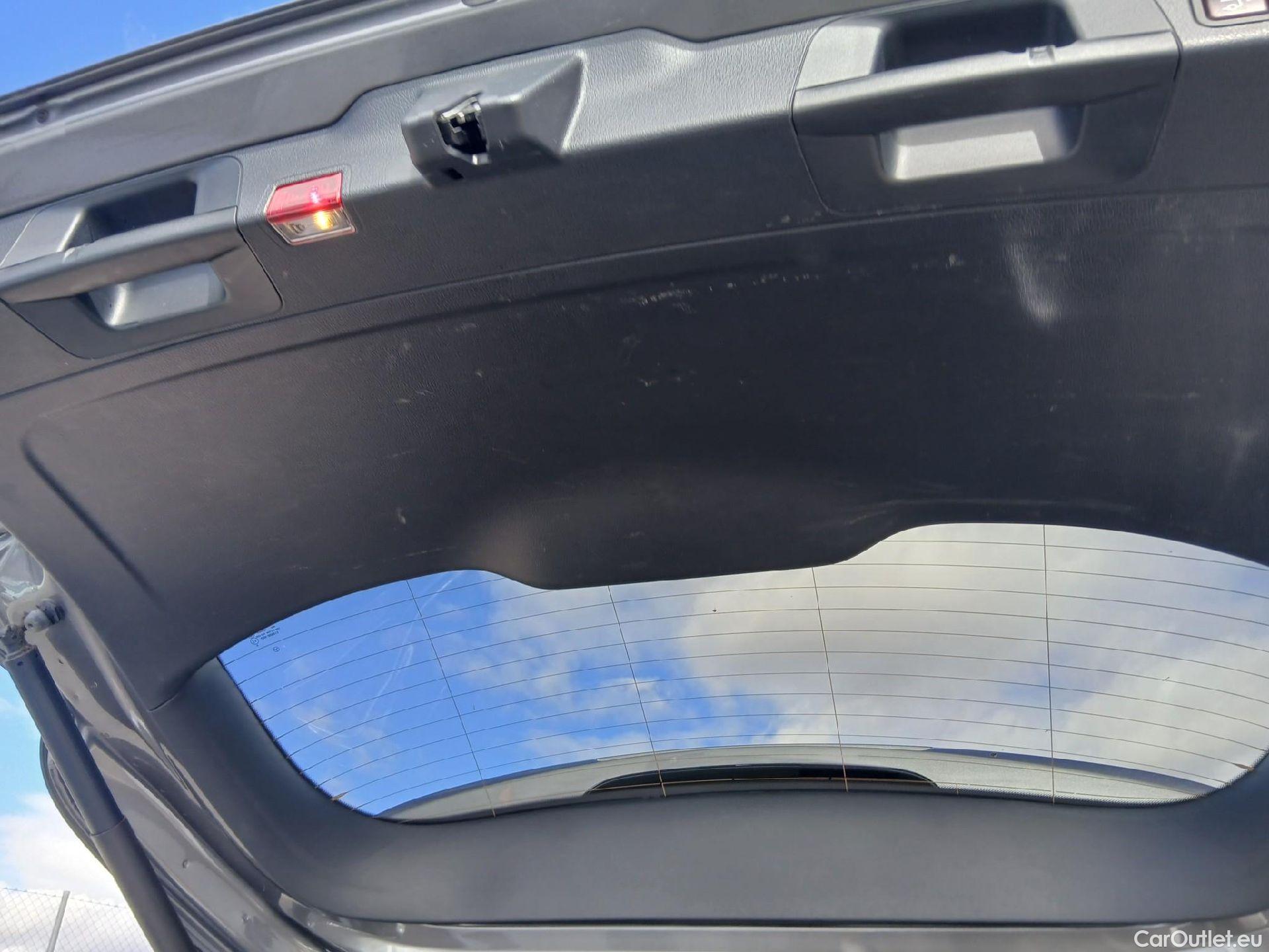  Mercedes  GLB Clase   200 d (247.612)AMG AMG Line 150CV AT8 E6d #33