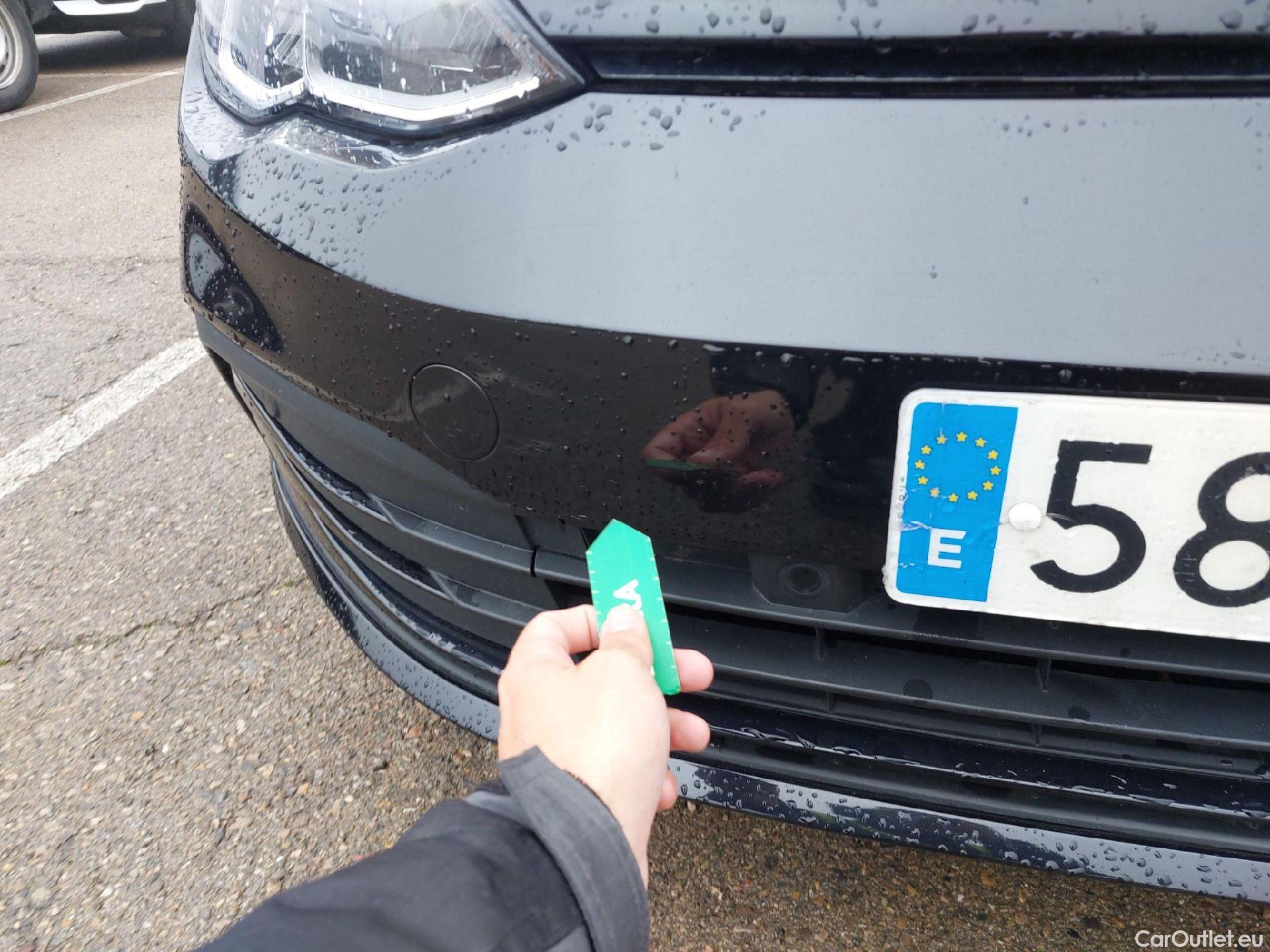  Volkswagen  Golf  VIII Lim. Life 2.0 TDI 115CV MT6 E6dT #1