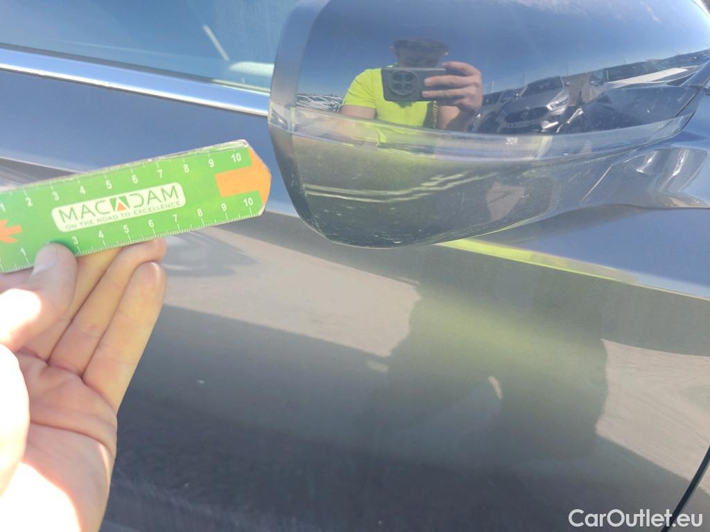  DS  DS7 DS DS 7 Crossback / 2017 / 5P / todoterreno BlueHDi DE 96kW (130CV) Auto. CHIC (AC) #33