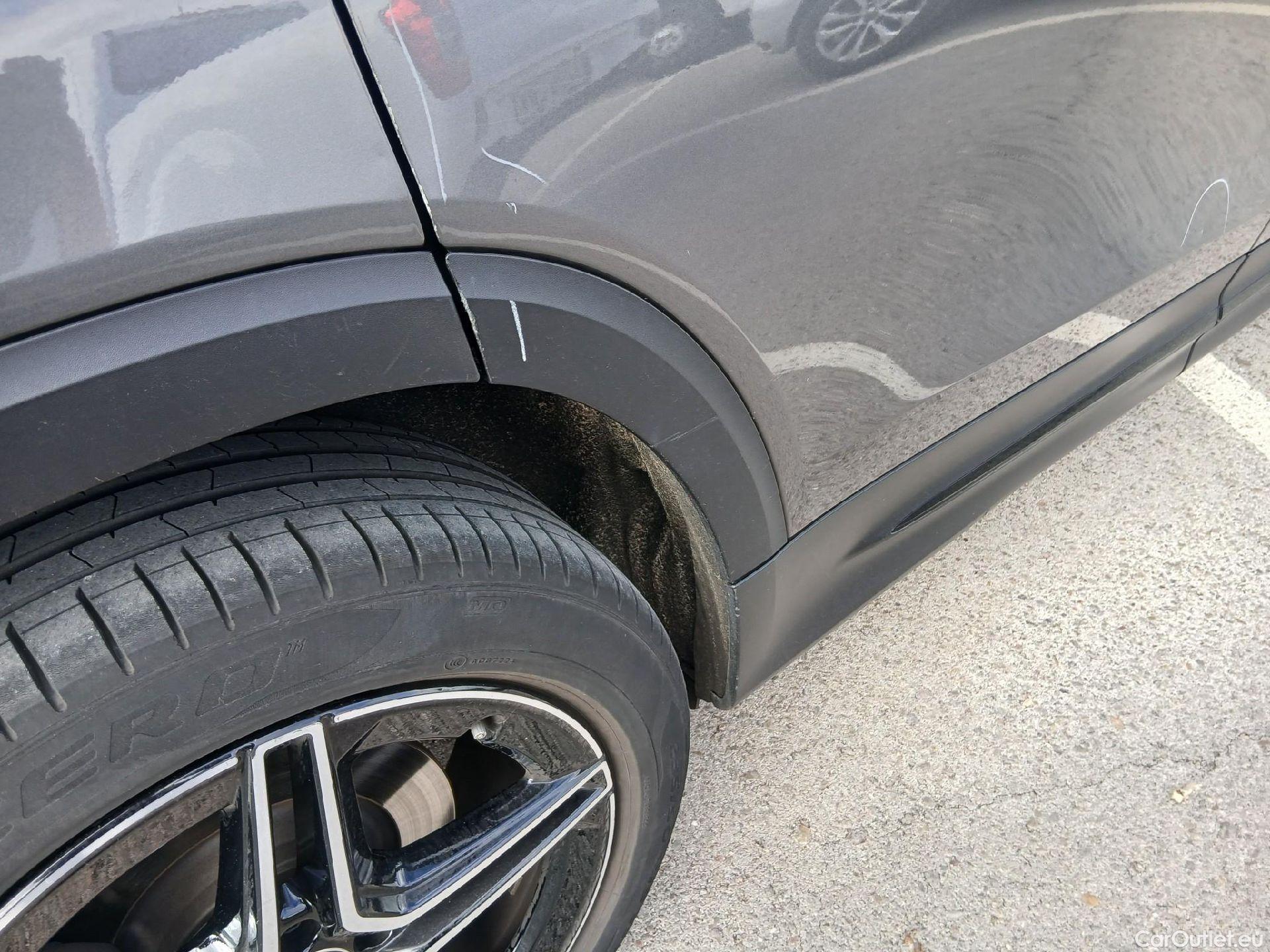  Mercedes  GLB Clase   200 d (247.612)AMG AMG Line 150CV AT8 E6d #46