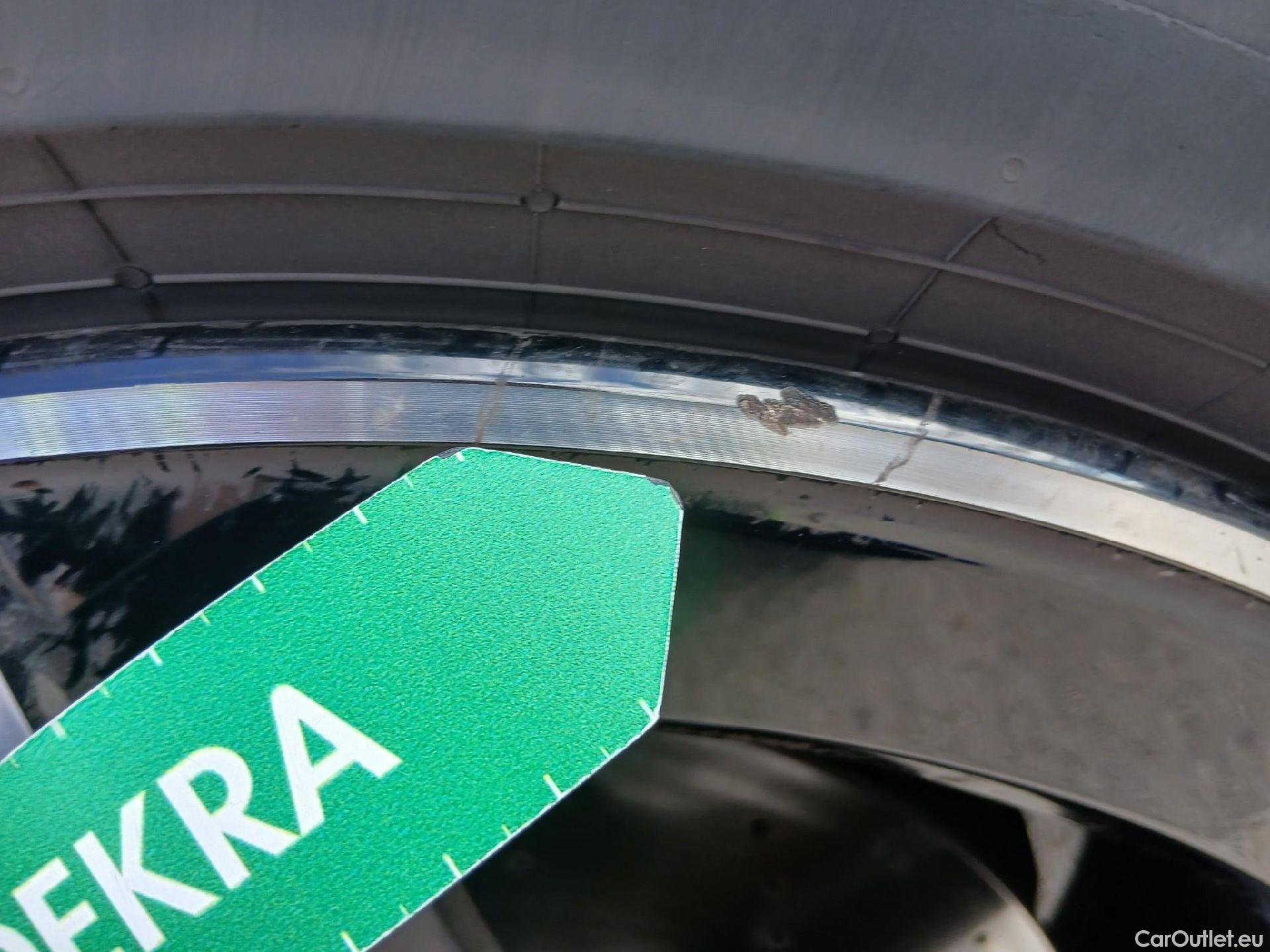  Mercedes  GLB Clase   200 d (247.612)AMG AMG Line 150CV AT8 E6d #13