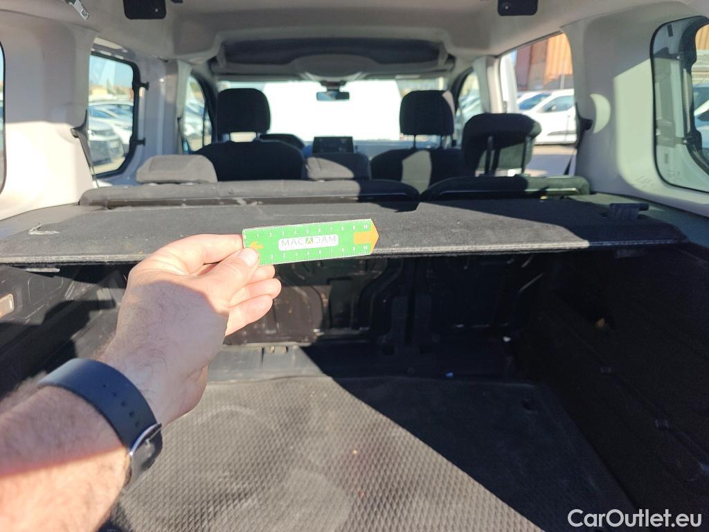  Peugeot  RIFTER PEUGEOT  / 2018 / 5P / combi Active Pack Business Std. BlueHDi 100 #43