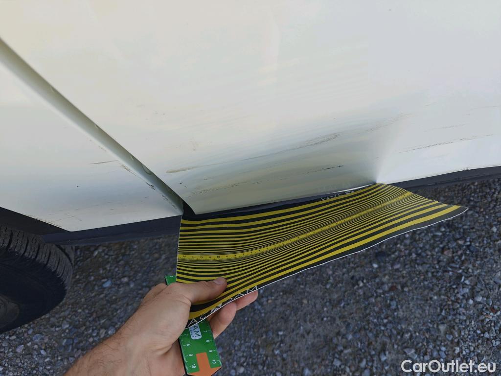  Land Rover  Discovery SSANGYONG Musso / 2022 / 4P / pickup doble cabina Sports D22DTR 4x4 Pro (AC2) #4