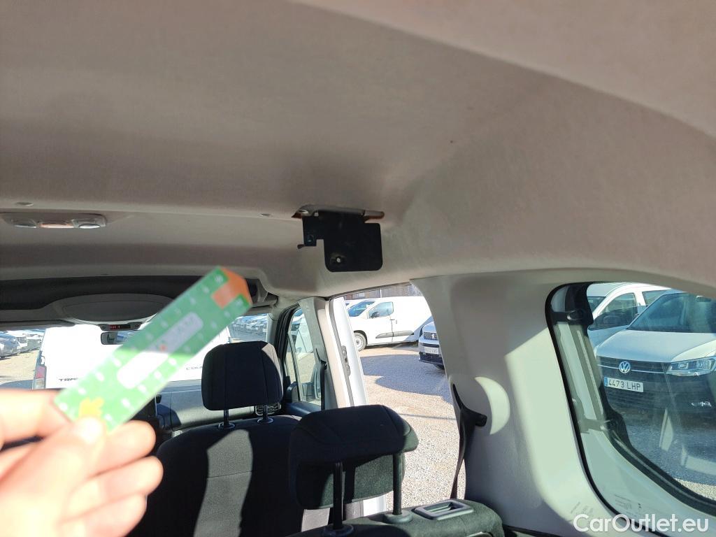  Peugeot  RIFTER PEUGEOT  / 2018 / 5P / combi Active Pack Business Std. BlueHDi 100 #44