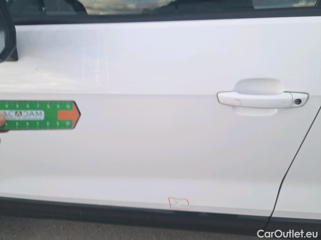  Audi  Q2 AUDI  / 2020 / 5P / todoterreno Advanced 35 TFSI 110kW (150CV) S tronic (AC) #3