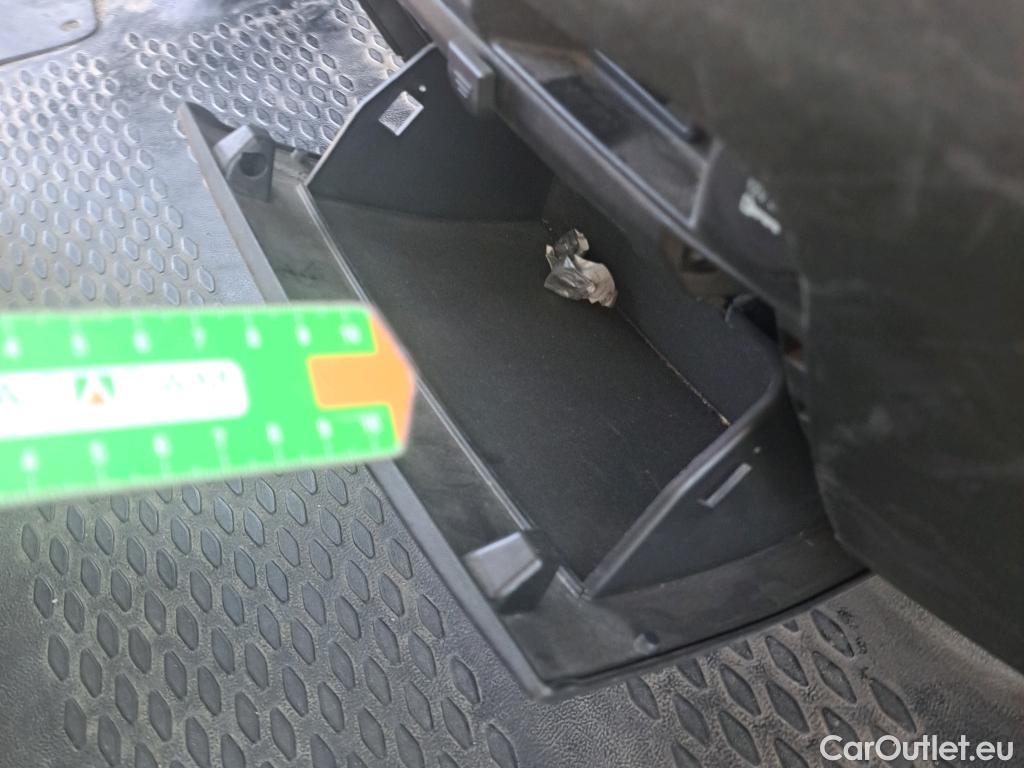  Iveco  Daily IVECO  / 2019 / 4P / combi 35S 14H V 4100/H2 16H M3 #42