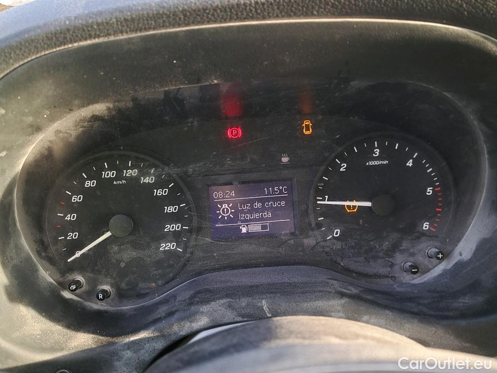  Mercedes  Vito  Tourer 109/110/111/114 CDI FWD Larga (447.703) 1.7 100CV MT6 E6dT #64