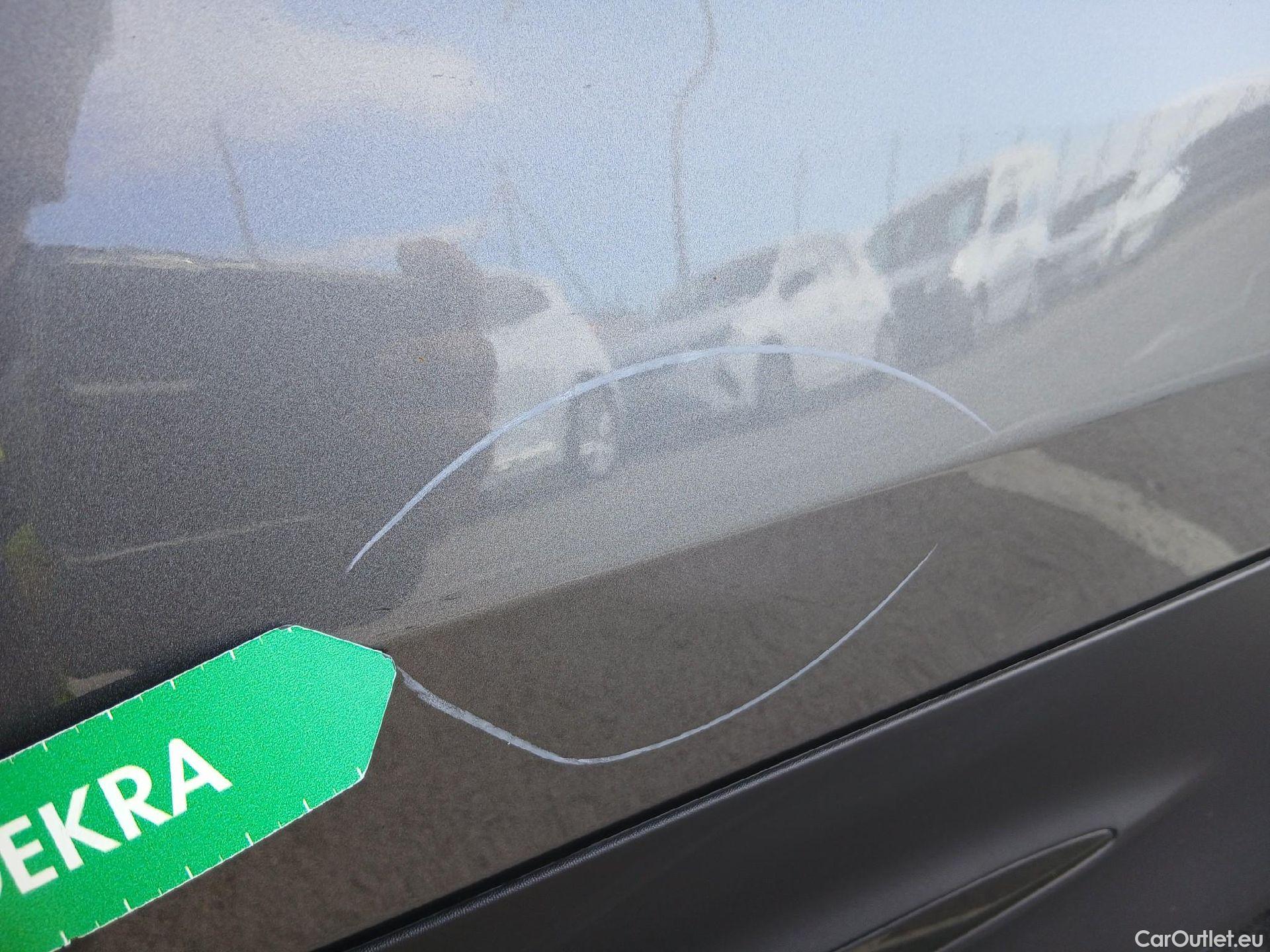  Mercedes  GLB Clase   200 d (247.612)AMG AMG Line 150CV AT8 E6d #20