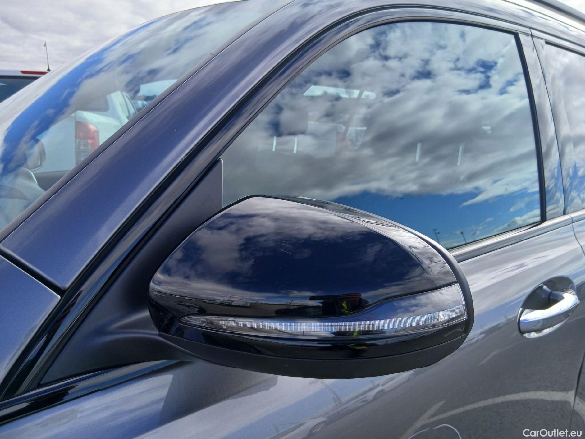  Mercedes  GLB Clase   200 d (247.612)AMG AMG Line 150CV AT8 E6d #16