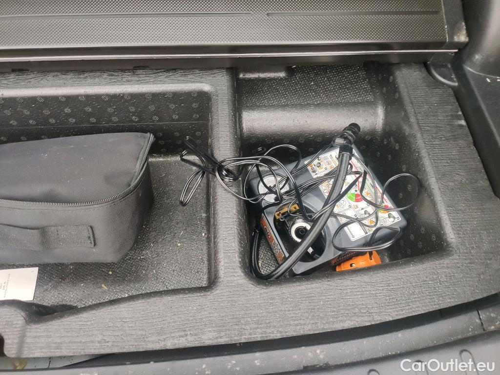  Hyundai  Tucson HYUNDAI  / 2020 / 5P / todoterreno 1.6 CRDI 100kW (136CV) 48V Maxx #9