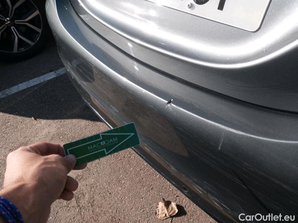  Mercedes  CLA-Klasse MERCEDES-BENZ Clase C / 2014 / 4P / sedán C 220 d #20