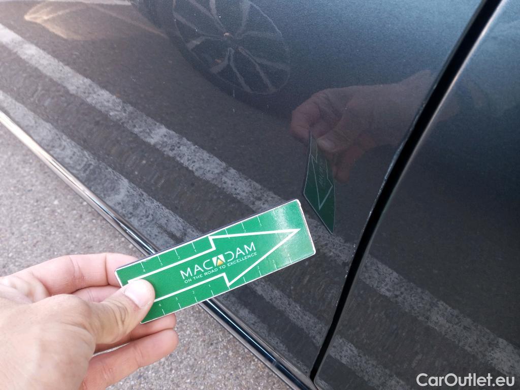  Mercedes  CLA-Klasse MERCEDES-BENZ Clase C / 2014 / 4P / sedán C 220 d #13