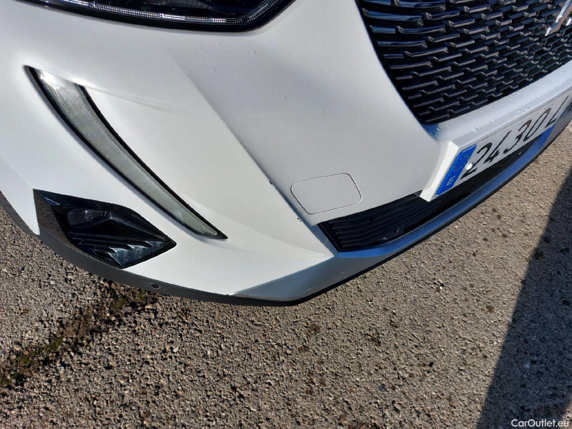  Peugeot  2008 PEUGEOT  / 2019 / 5P / todoterreno Allure BlueHDI 100 S&S BVM6 (CX) #2