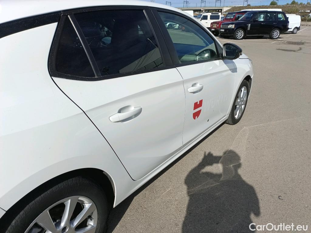  Opel  Corsa OPEL  / 2019 / 5P / berlina con portón 1.5D DT 74kW (100CV) Edition #4