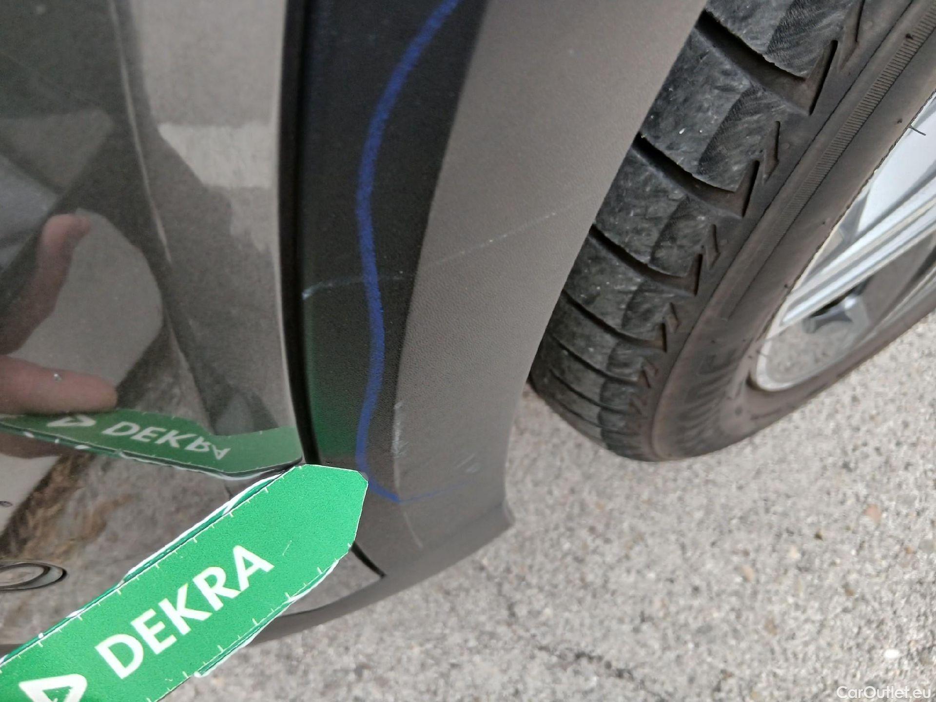  Mercedes  GLB MERCEDES-BENZ  / 2019 / 5P / todoterreno 2.0  220 D 4MATIC DCT 140KW (190CV) #17