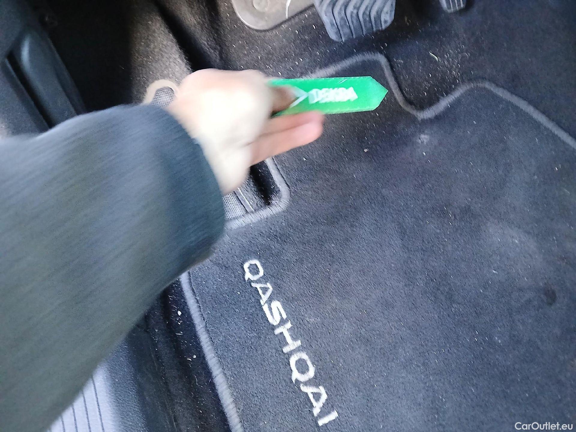  Nissan  Qashqai NISSAN  / 2021 / 5P / todoterreno DIG-T 116kW mHEV Xtronic Premiere Edit.(SL) #4