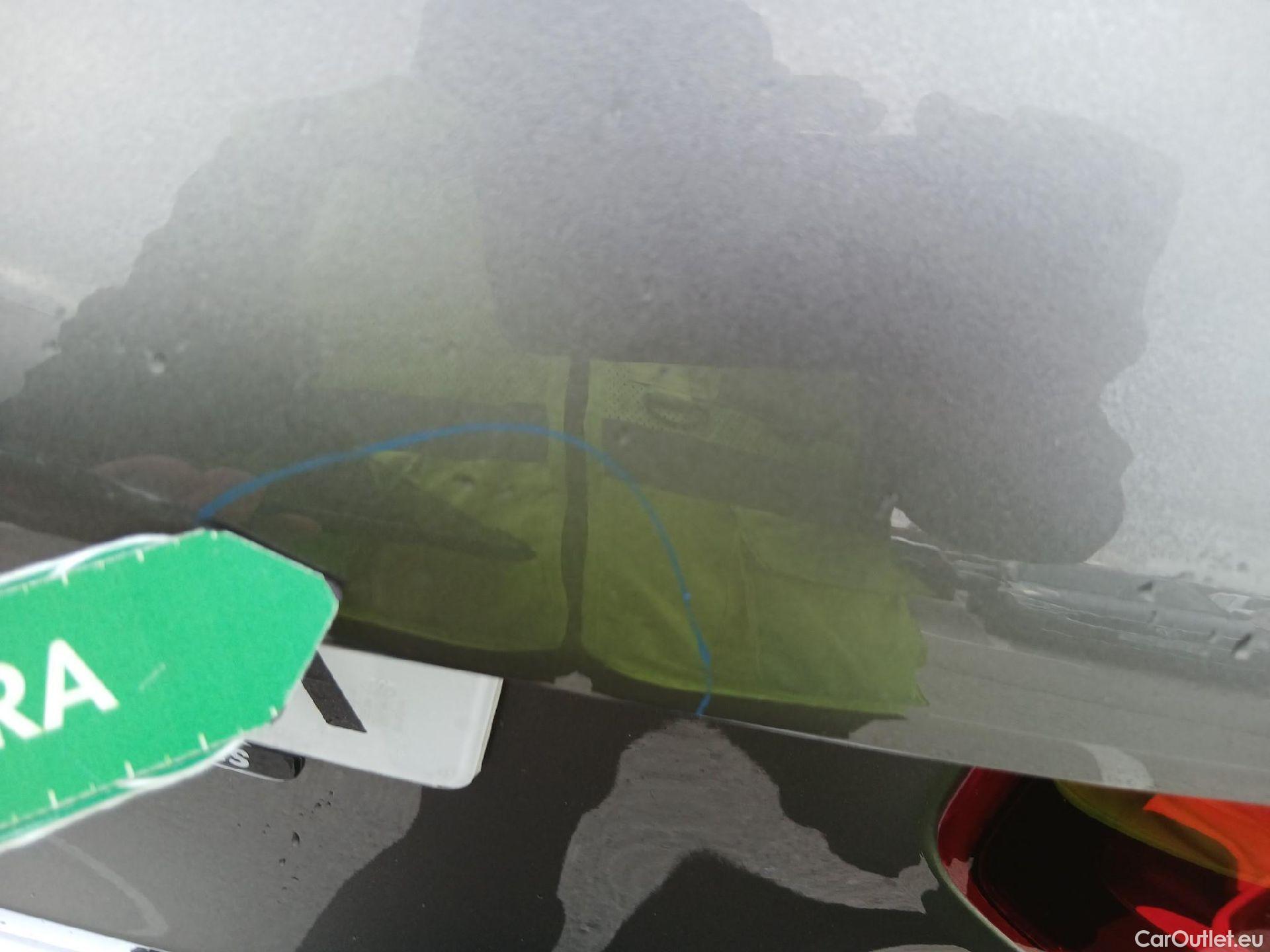  Mercedes  GLB MERCEDES-BENZ  / 2019 / 5P / todoterreno 2.0  220 D 4MATIC DCT 140KW (190CV) #31