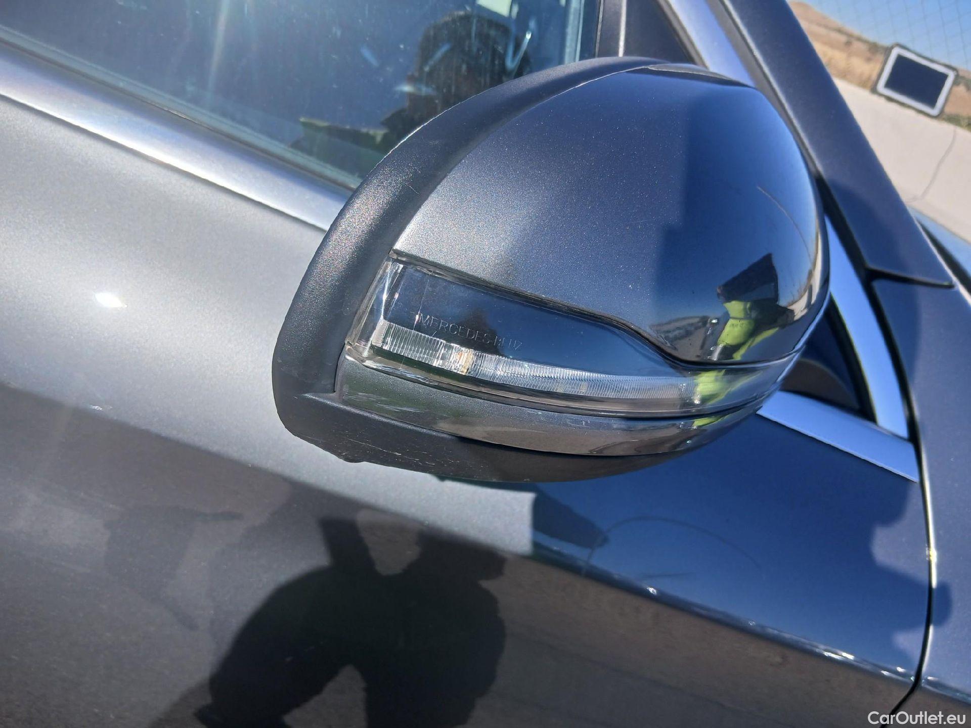  Mercedes  G-Klasee MERCEDES-BENZ Clase GLC / 2019 / 5P / todoterreno GLC 220 d 4MATIC (AC) #40