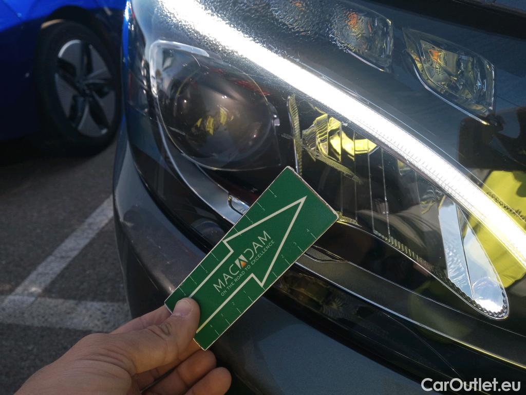  Mercedes  CLA-Klasse MERCEDES-BENZ Clase C / 2014 / 4P / sedán C 220 d #24