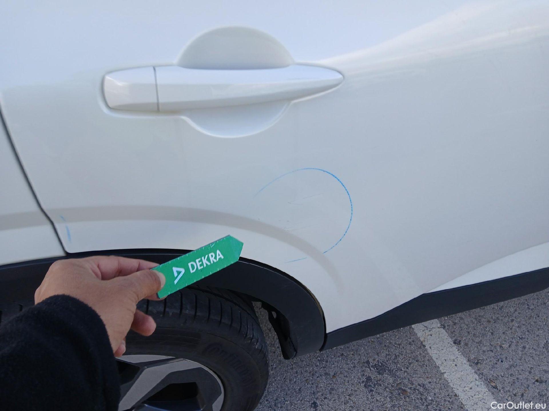  Nissan  Qashqai NISSAN  / 2021 / 5P / todoterreno DIG-T 116kW mHEV Xtronic Premiere Edit.(SL) #8