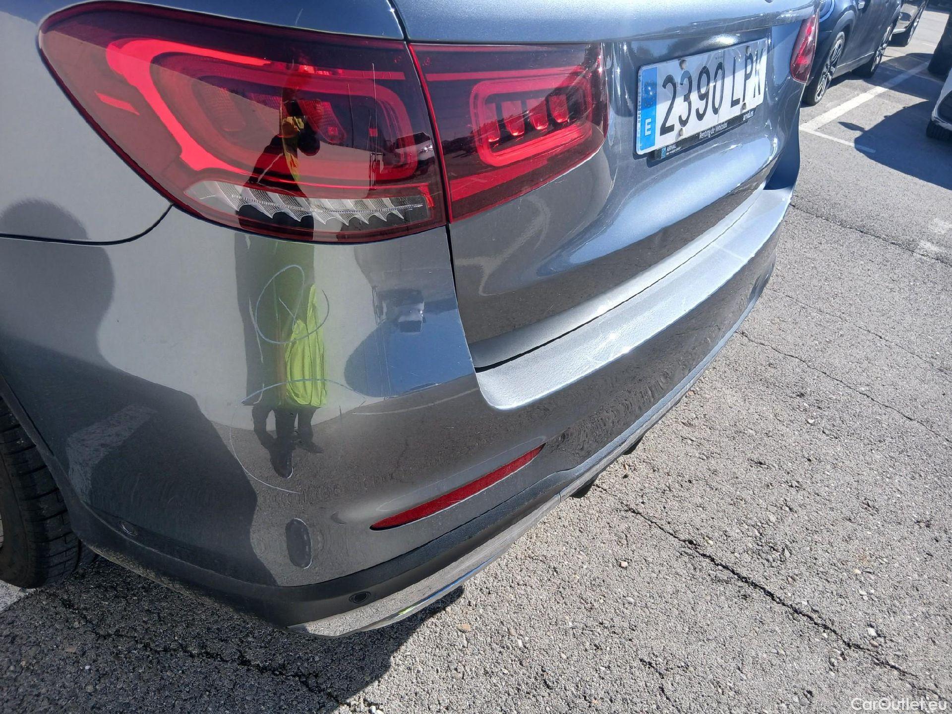  Mercedes  G-Klasee MERCEDES-BENZ Clase GLC / 2019 / 5P / todoterreno GLC 220 d 4MATIC (AC) #25