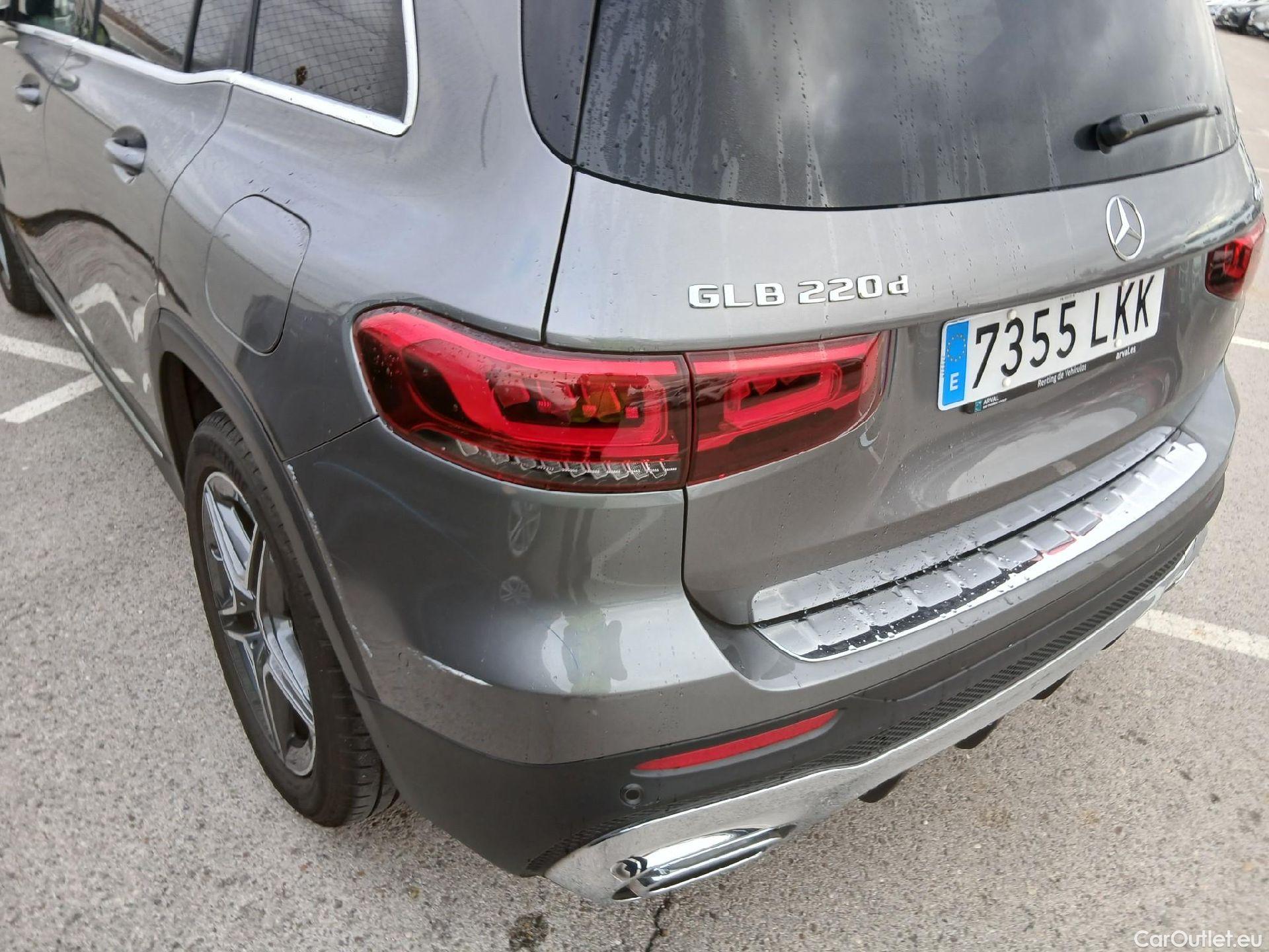  Mercedes  GLB MERCEDES-BENZ  / 2019 / 5P / todoterreno 2.0  220 D 4MATIC DCT 140KW (190CV) #28