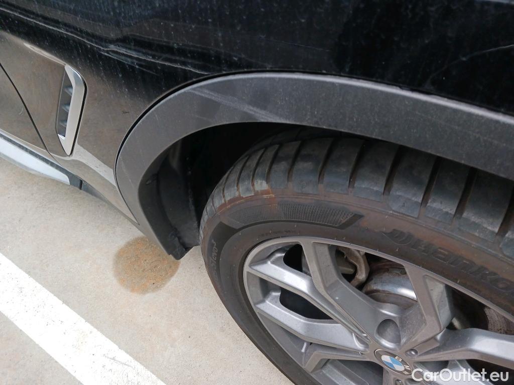  Bmw  X3 BMW  / 2017 / 5P / todoterreno sDrive18d #21